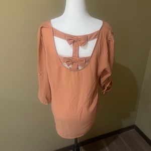 ⭐️TAKE 50% OFF⭐️ Mine top with bows